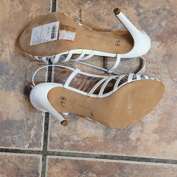 🤑SOLD🤑TABITHA SIMMONS’S WHITE HEELS SANDALS - Picture 12 of 16